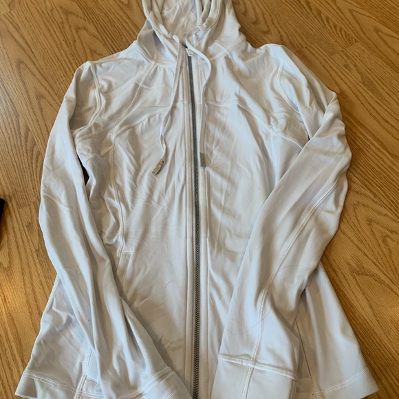 Lululemon hooded define jacket bundle size 6 - Picture 5 of 6